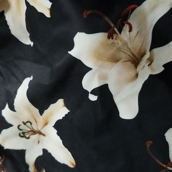 SOLD-Beautiful Lily Ruffle Off the Shoulder One Piece Swimsuit-L - Picture 7 of 7